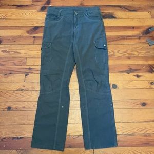 Gray Kuhl pants size 6.